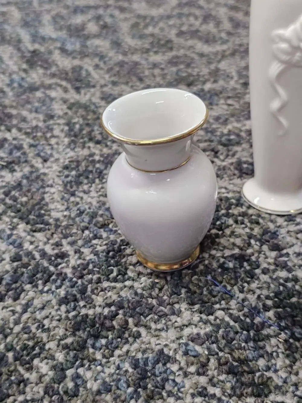Lenox Rosebud Collection Bud Vase White Gold